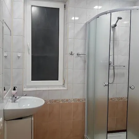 Smart Studio-біля вокзалу-недалеко від центру-городоцька 131 Apartment *