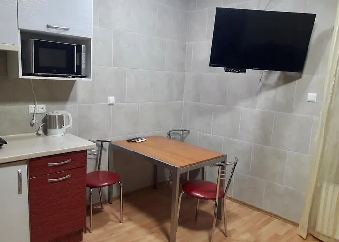 Smart Studio-біля вокзалу-недалеко від центру-городоцька 131 شقة إلفيف